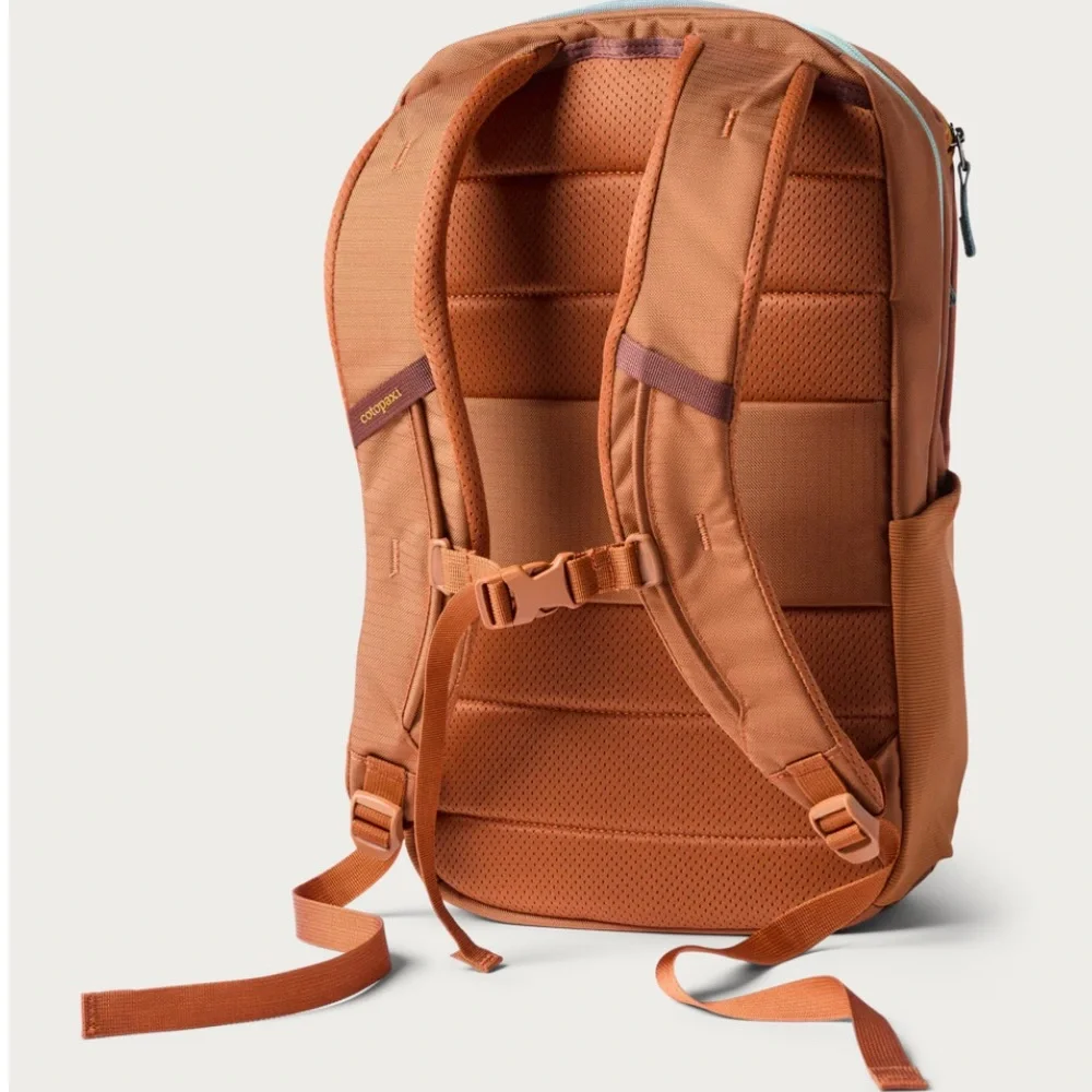 Cotopaxi Allpa 18L Daypack Whiskey